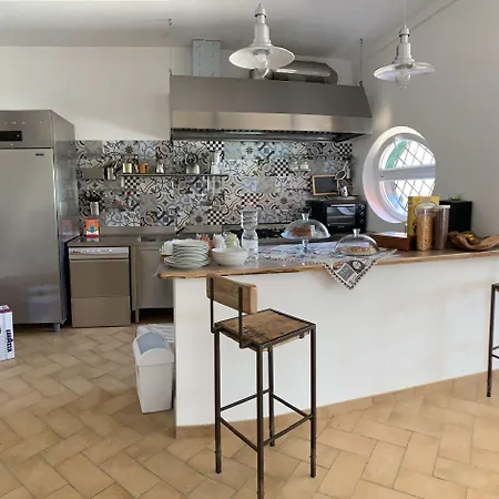 I 4 Sentieri فندق مبيت وإفطار