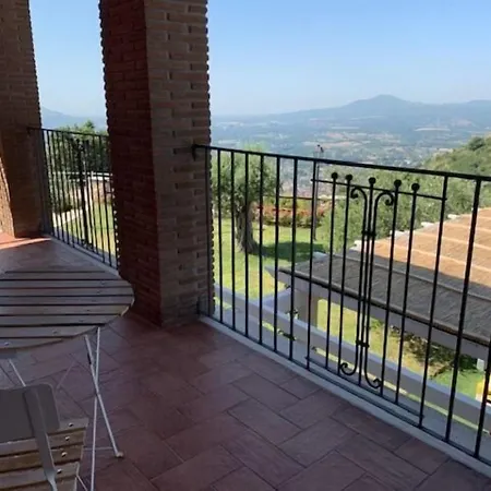 I 4 Sentieri 3* Castel San Pietro Romano
