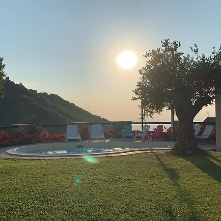I 4 Sentieri B&B 카스텔산피에트로로마노