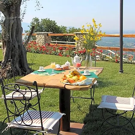 B&B I 4 Sentieri 카스텔산피에트로로마노