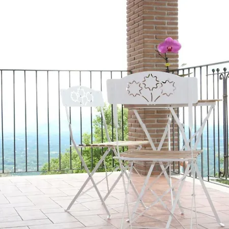 I 4 Sentieri 3* Castel San Pietro Romano