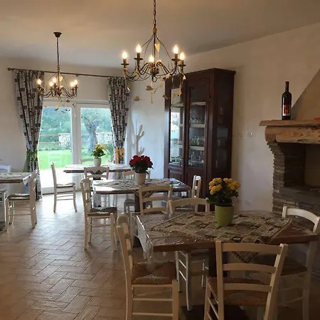 I 4 Sentieri B&B 카스텔산피에트로로마노