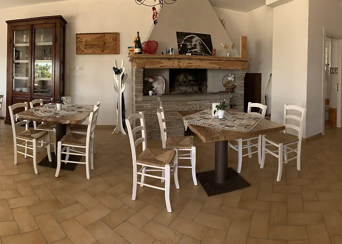 I 4 Sentieri 3* Castel San Pietro Romano