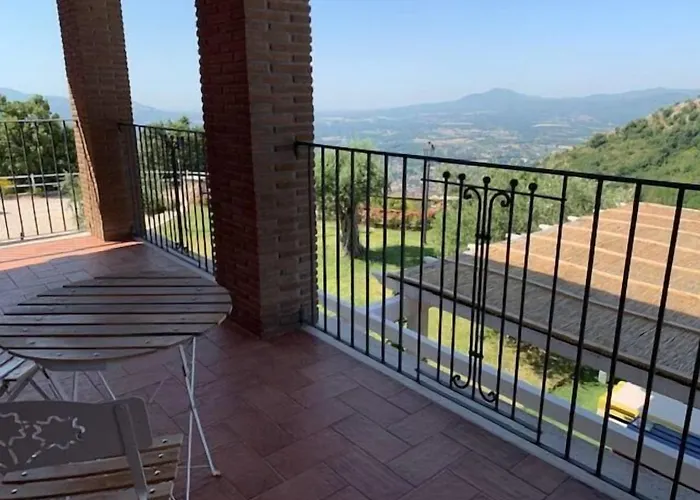 I 4 Sentieri 3* Castel San Pietro Romano